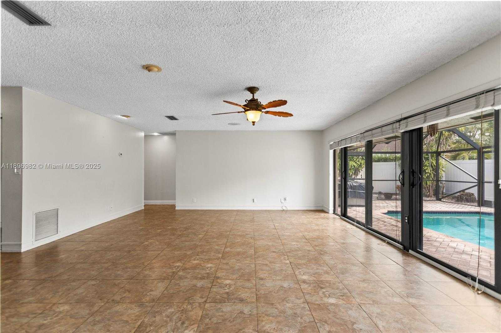 Small Image of 10410 SOUTH WEST 50TH PL, Cooper City Number 4