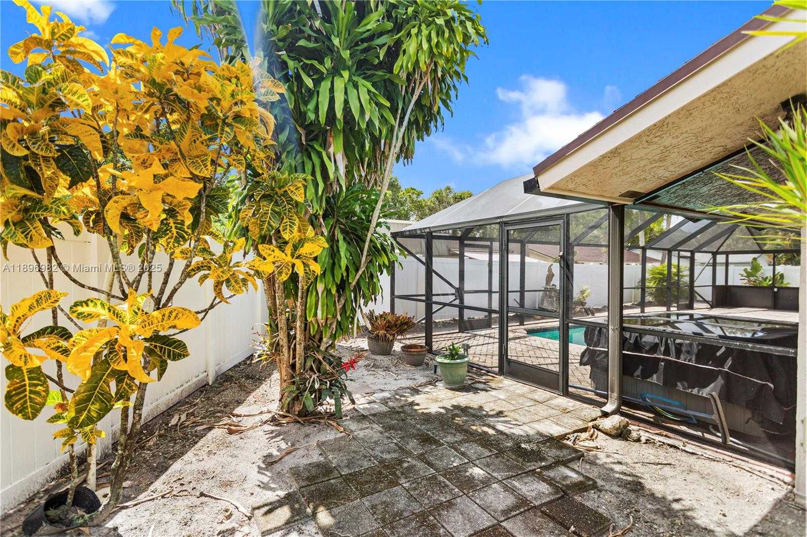 Small Image of 10410 SOUTH WEST 50TH PL, Cooper City Number 52