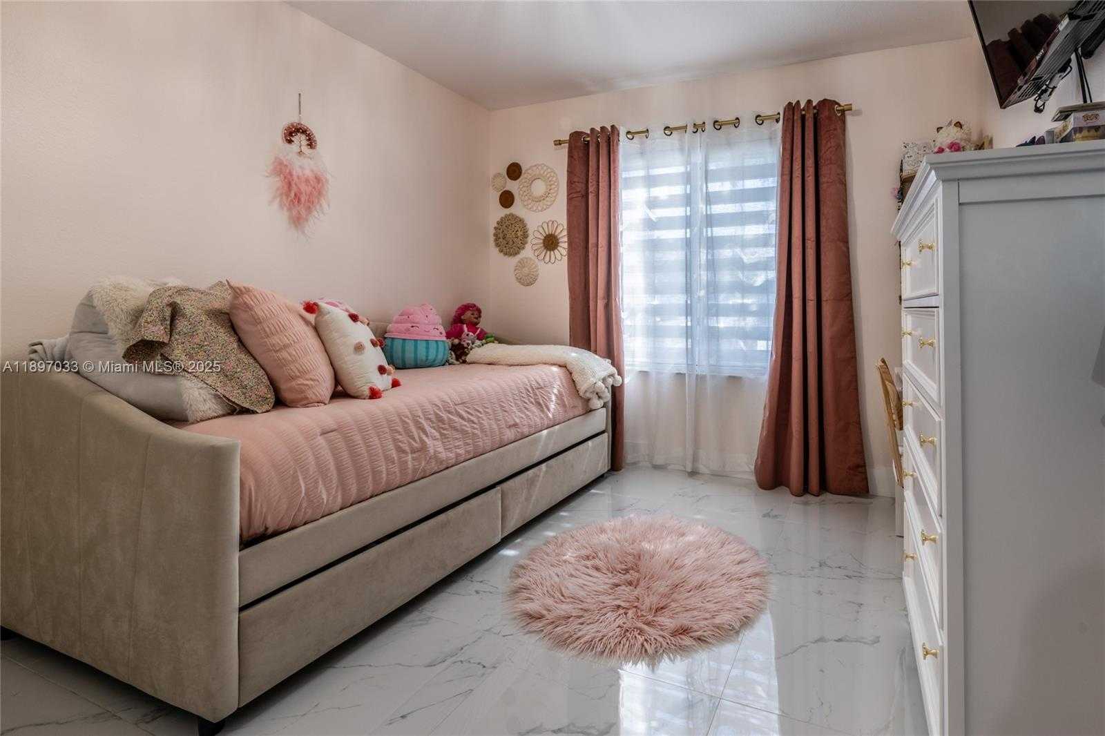 Small Image of 11381 SOUTH WEST 247TH TER, Homestead Number 22