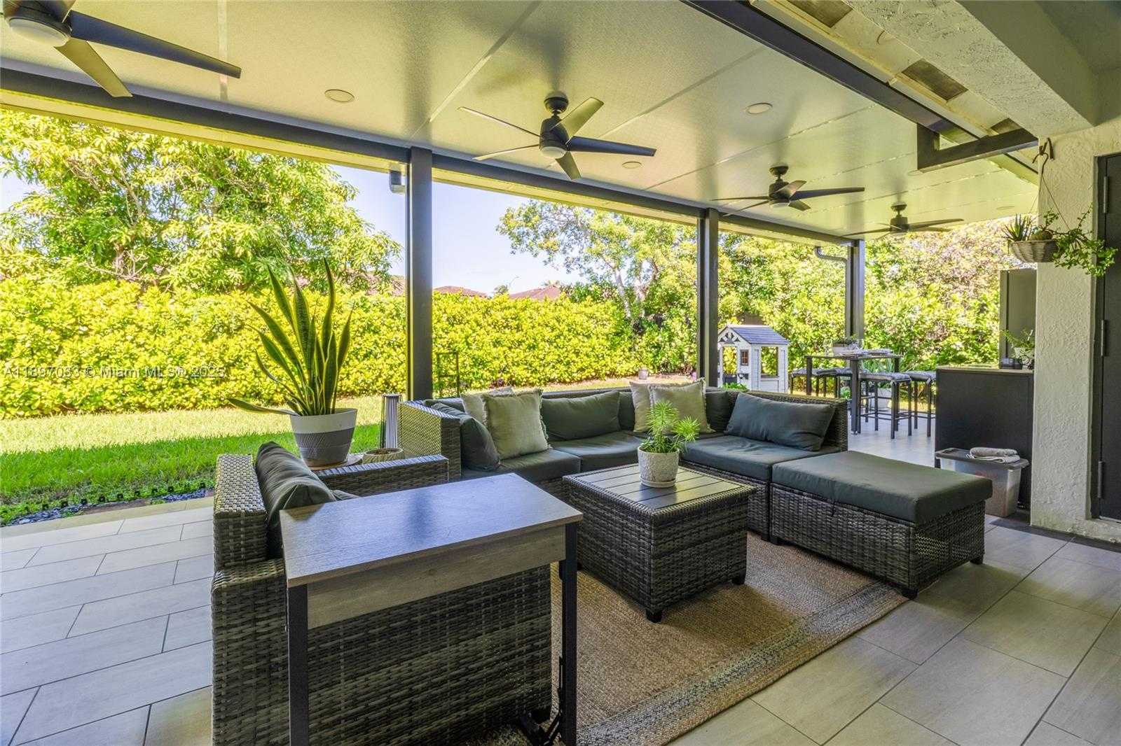 Small Image of 11381 SOUTH WEST 247TH TER, Homestead Number 37