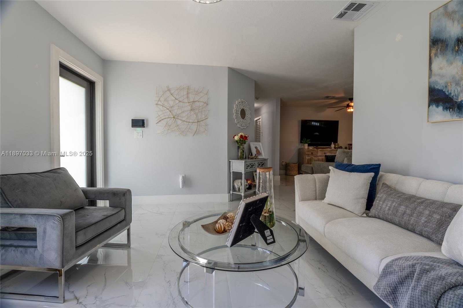 Small Image of 11381 SOUTH WEST 247TH TER, Homestead Number 7