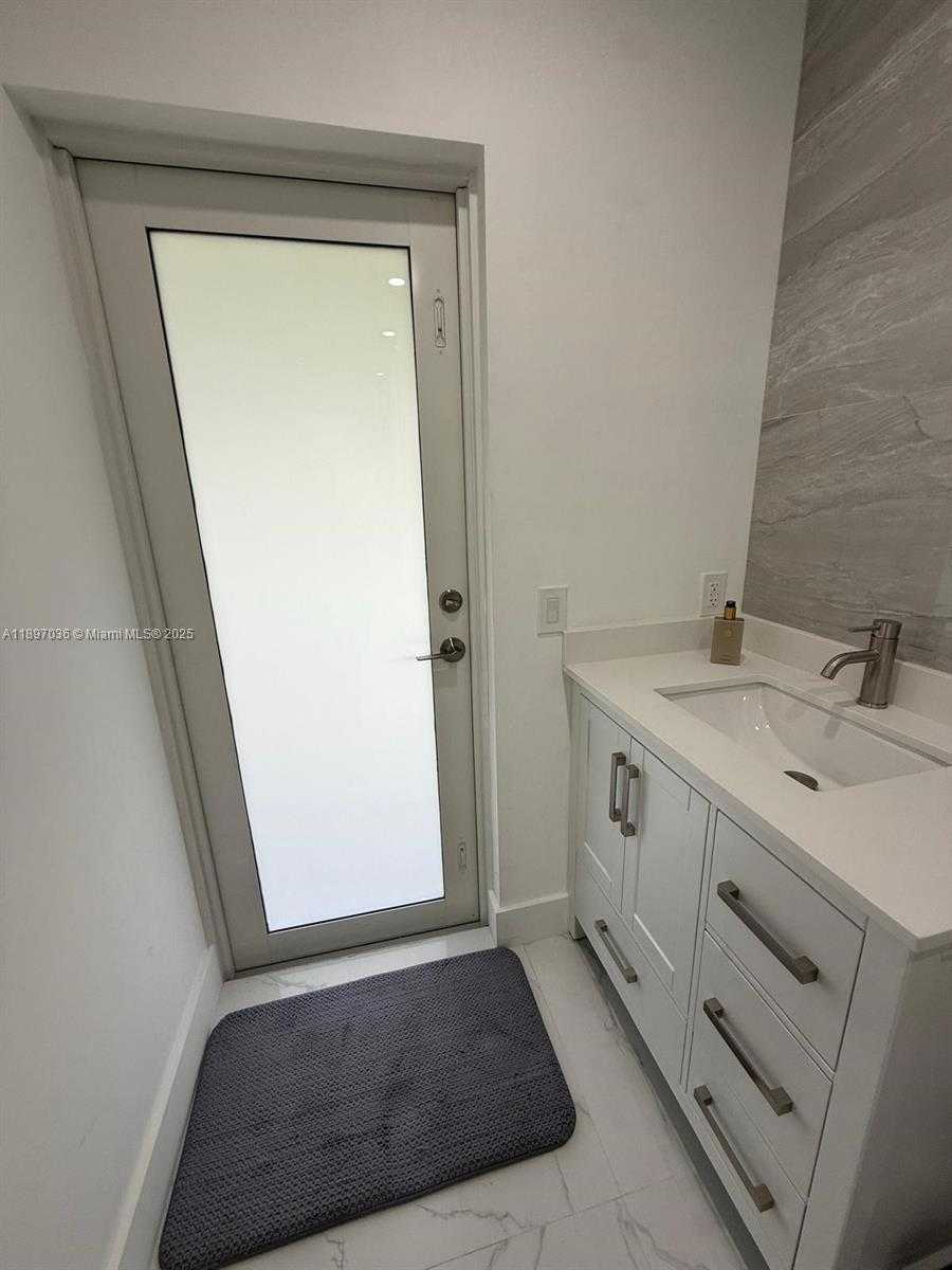 Small Image of 12840 SOUTH WEST 268TH ST, Homestead Number 16