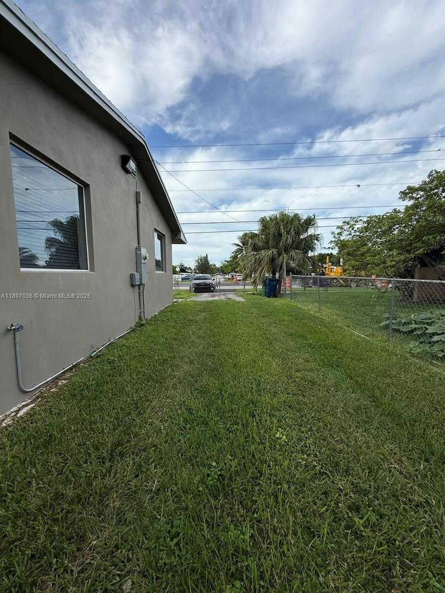 Small Image of 12840 SOUTH WEST 268TH ST, Homestead Number 20