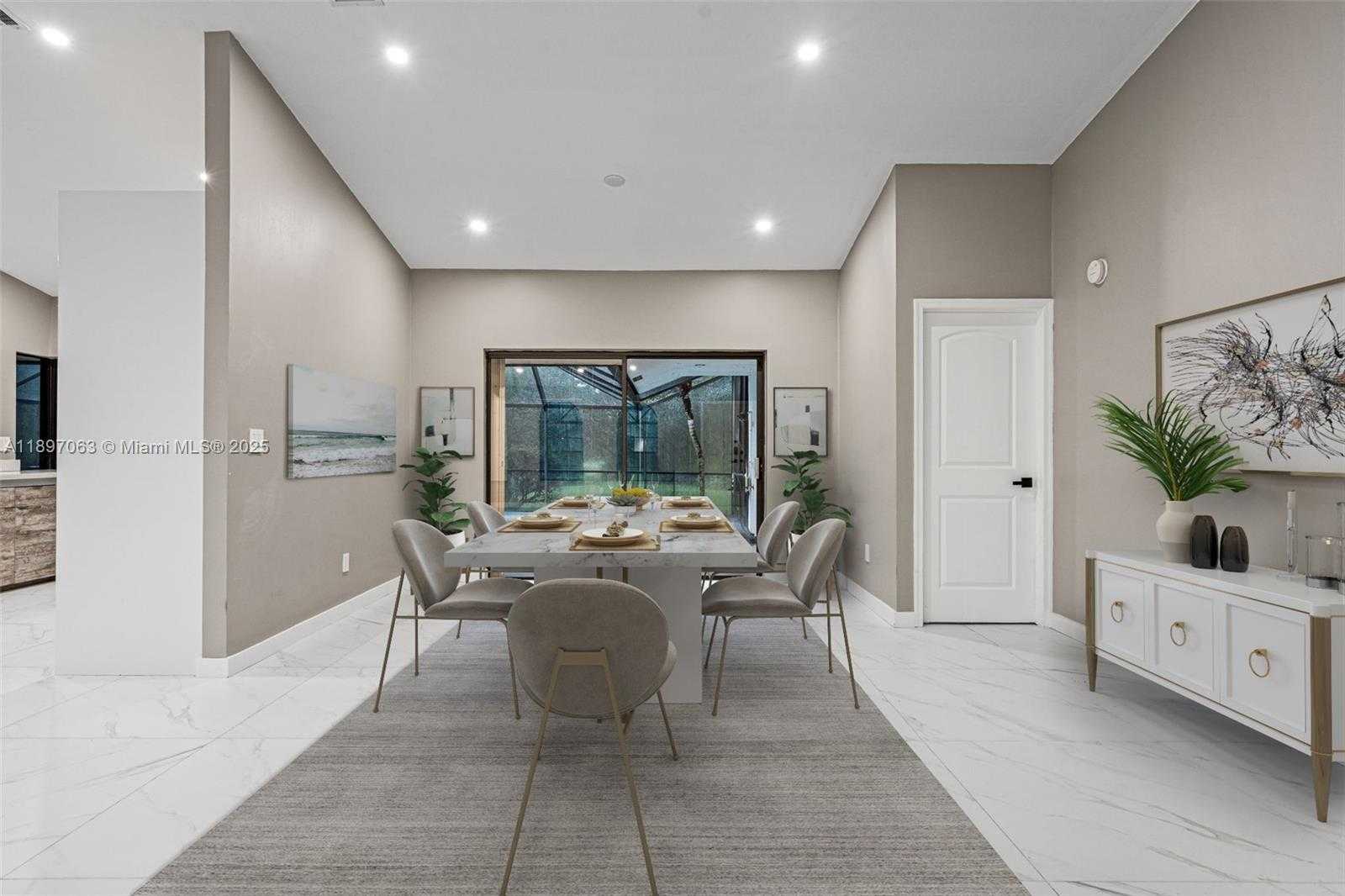 Small Image of 4490 SOUTH WEST 105TH AVE, Davie Number 12