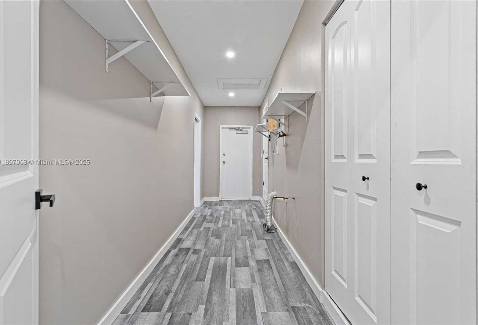 Small Image of 4490 SOUTH WEST 105TH AVE, Davie Number 44
