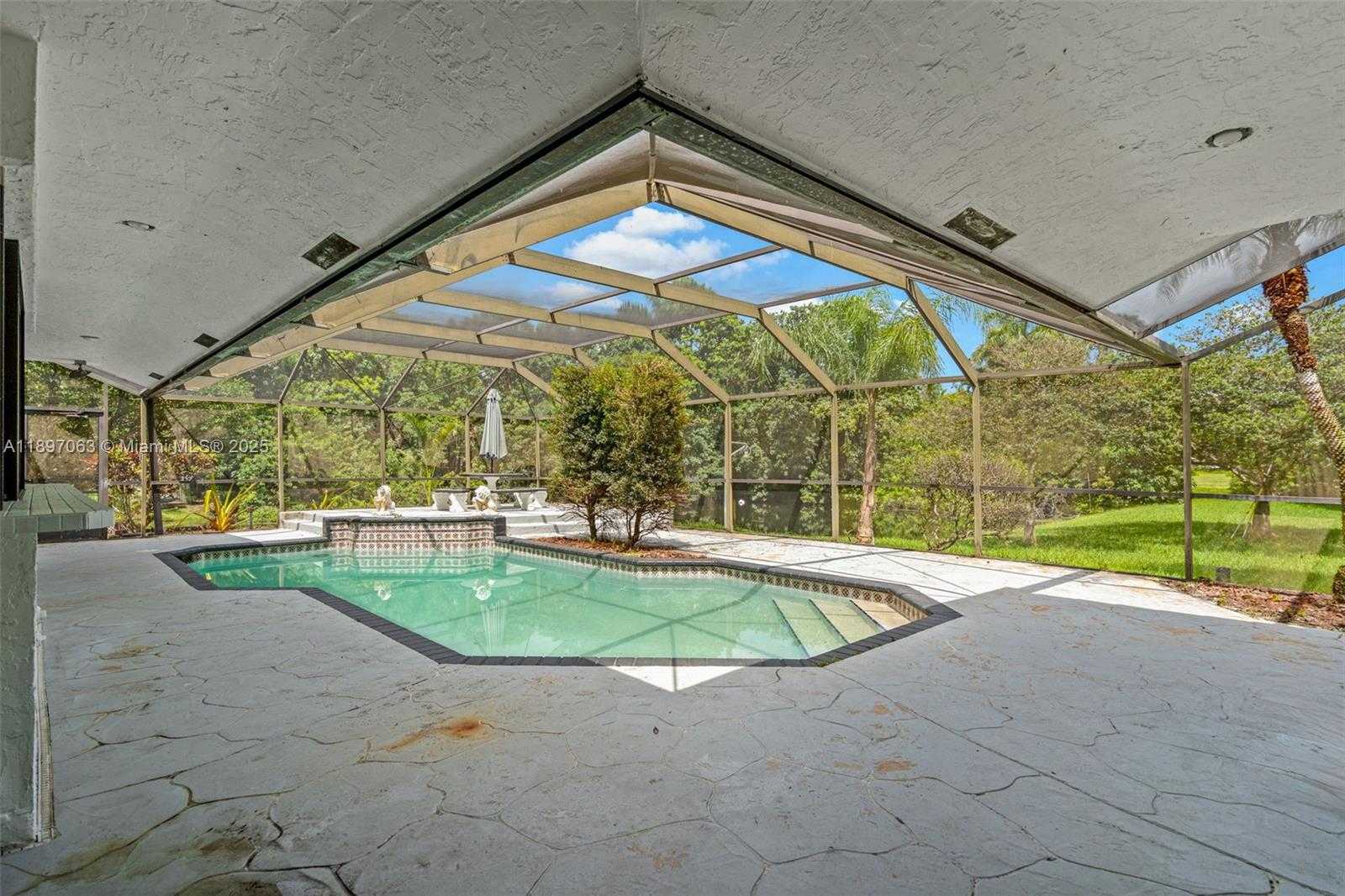 Small Image of 4490 SOUTH WEST 105TH AVE, Davie Number 46
