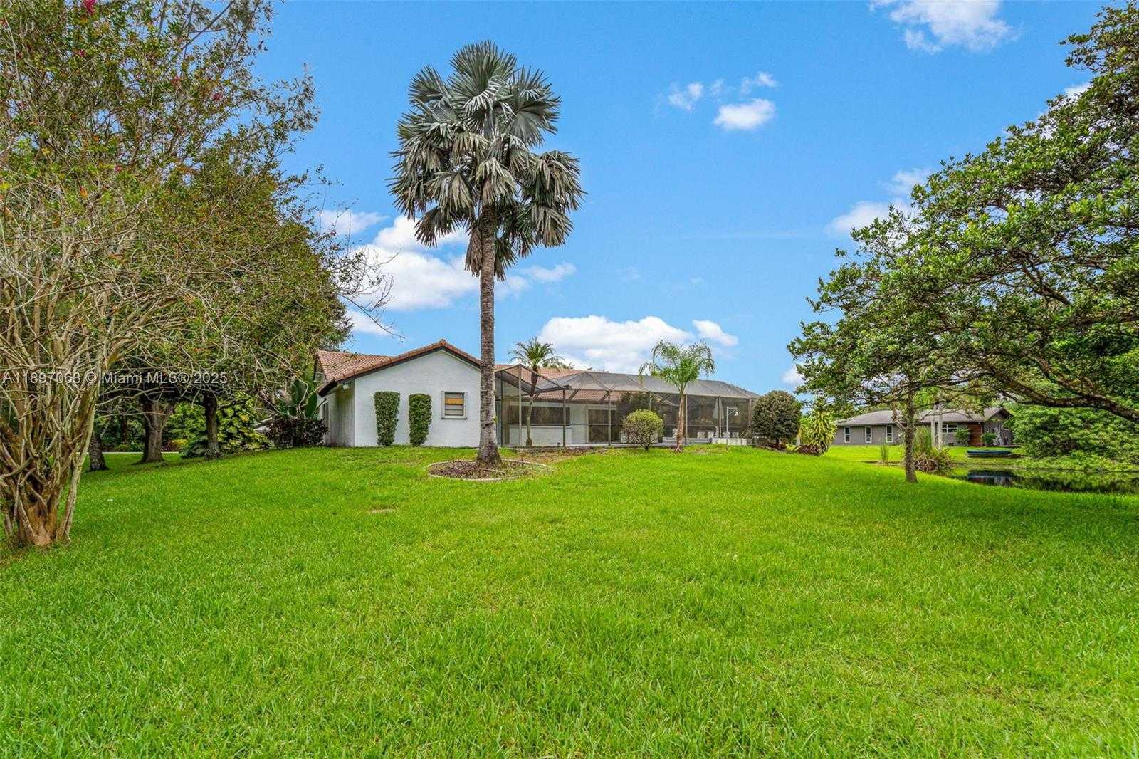 Small Image of 4490 SOUTH WEST 105TH AVE, Davie Number 57