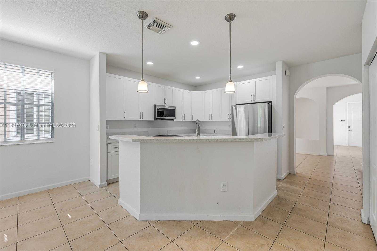 Small Image of 27381 SOUTH WEST 139 PL, Homestead Number 10