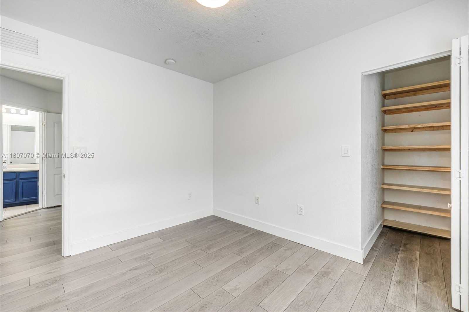 Small Image of 27381 SOUTH WEST 139 PL, Homestead Number 40