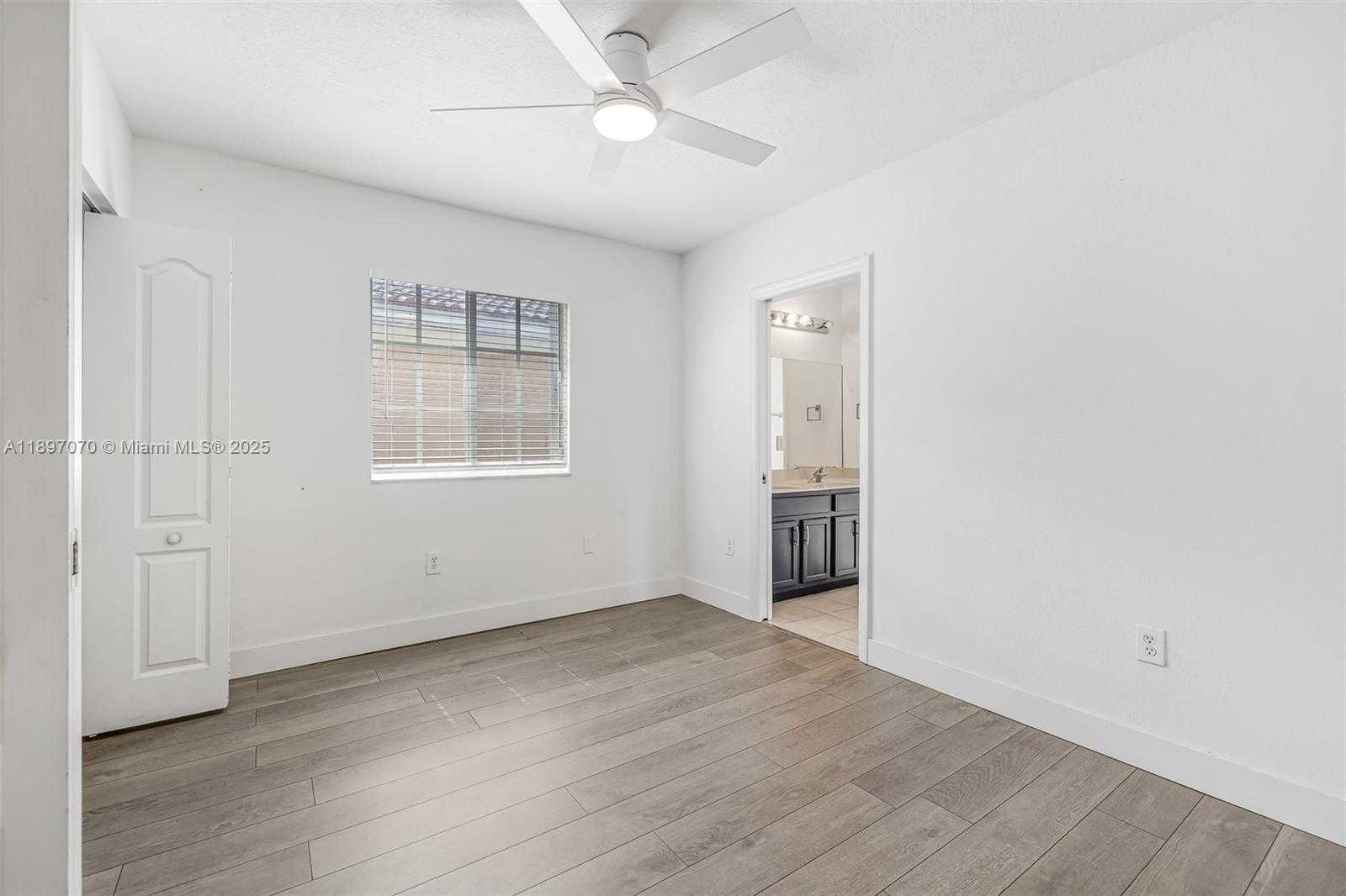 Small Image of 27381 SOUTH WEST 139 PL, Homestead Number 42