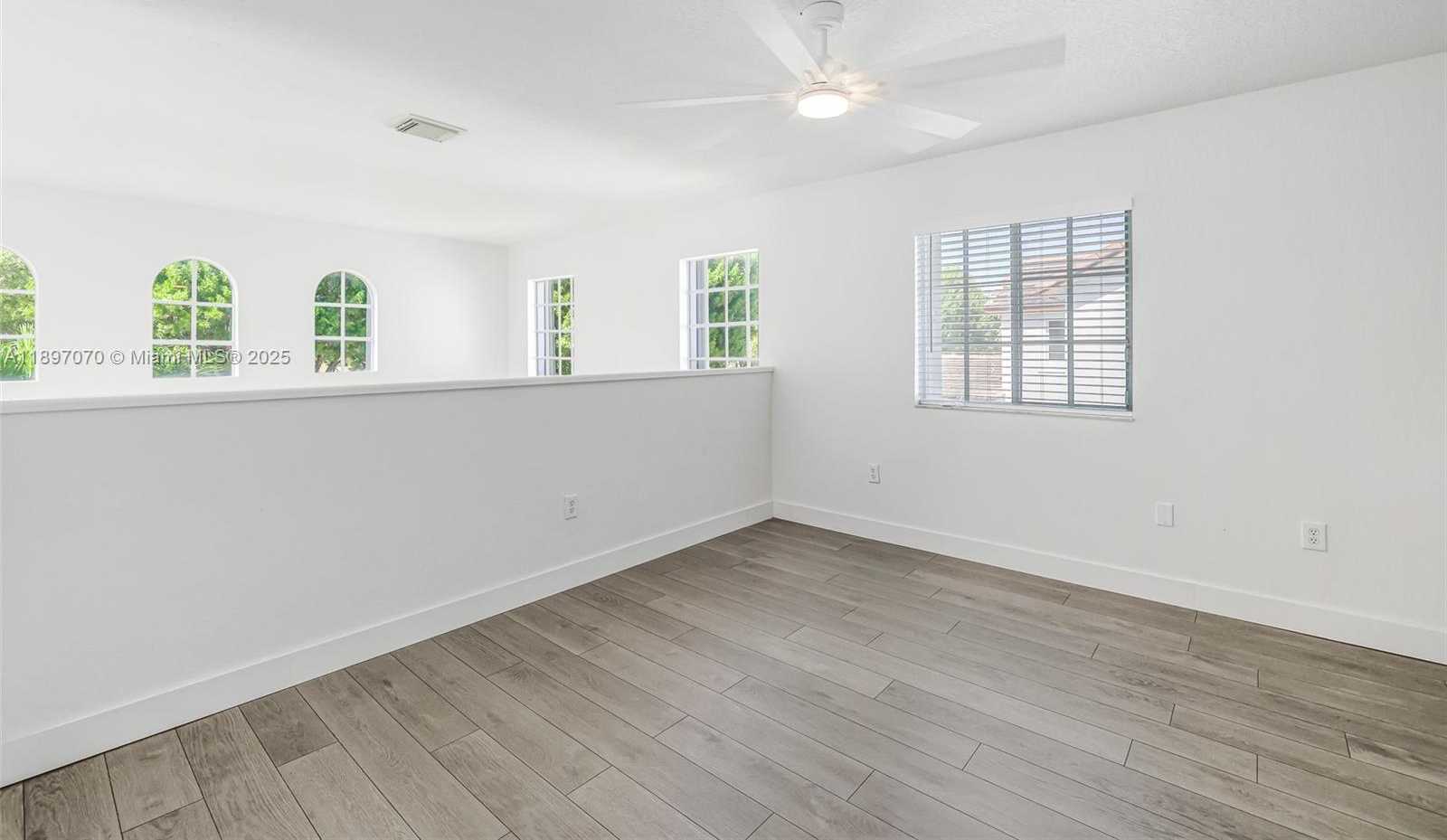 Small Image of 27381 SOUTH WEST 139 PL, Homestead Number 46