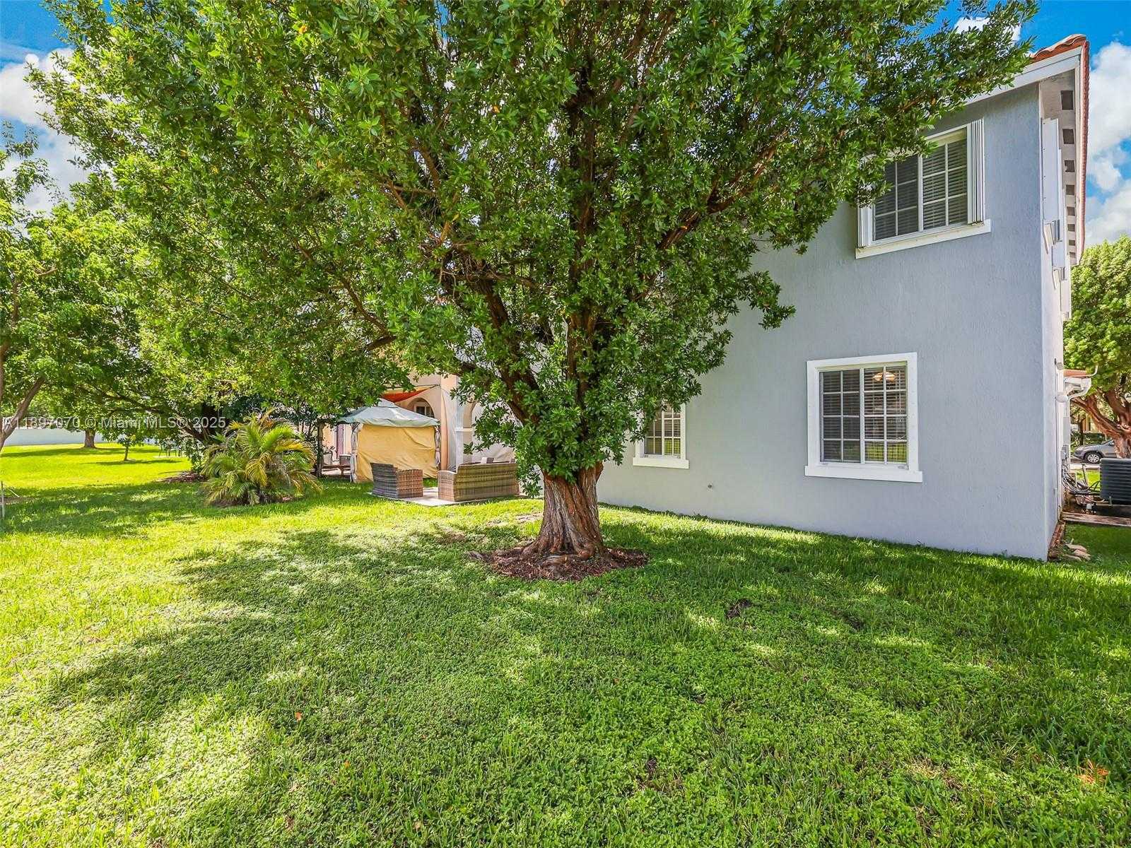 Small Image of 27381 SOUTH WEST 139 PL, Homestead Number 53