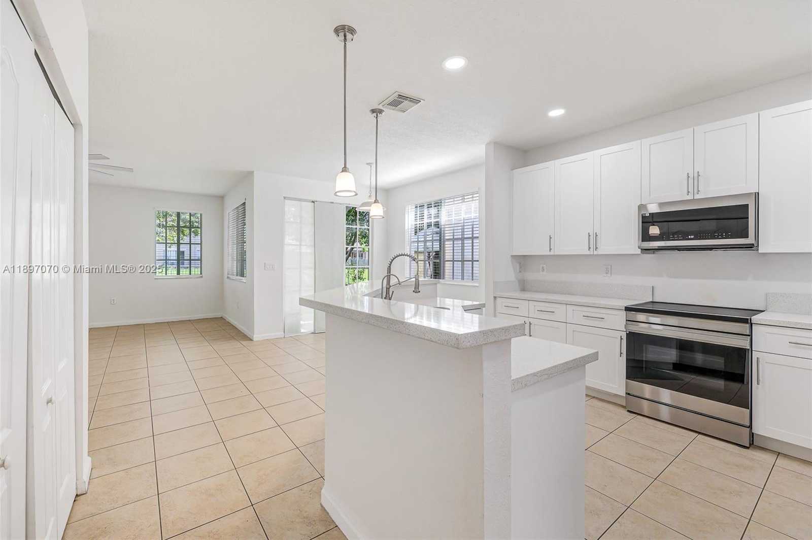Small Image of 27381 SOUTH WEST 139 PL, Homestead Number 8