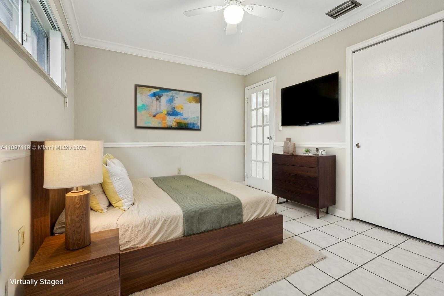 Small Image of 3842 JASMINE AVENUE, Miramar Number 10