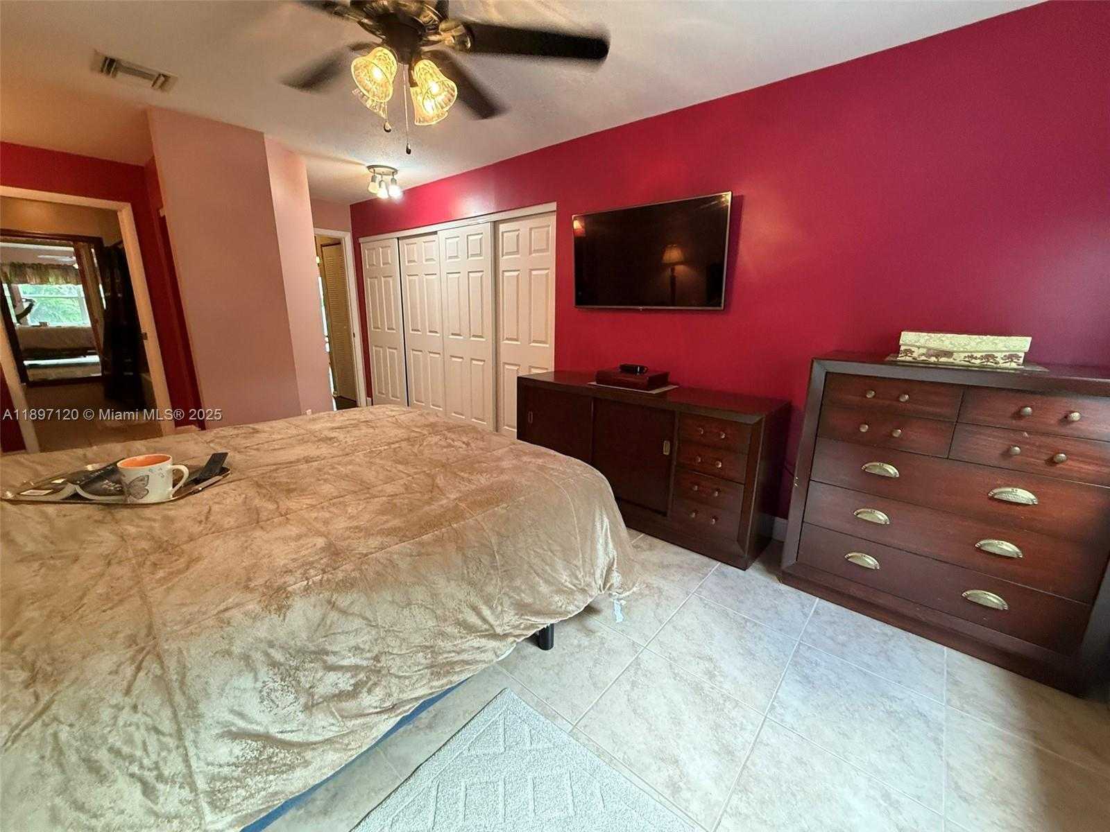 Small Image of 3422 NORTH WEST 78TH TER, Hollywood Number 13