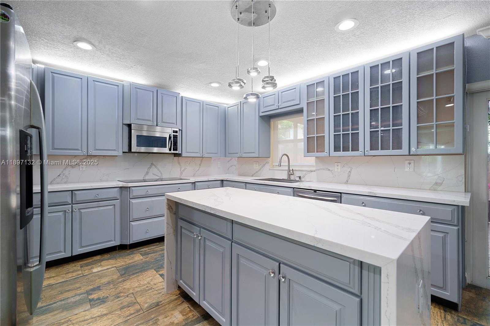 Small Image of 9701 SOUTH WEST 16TH ST, Pembroke Pines Number 10