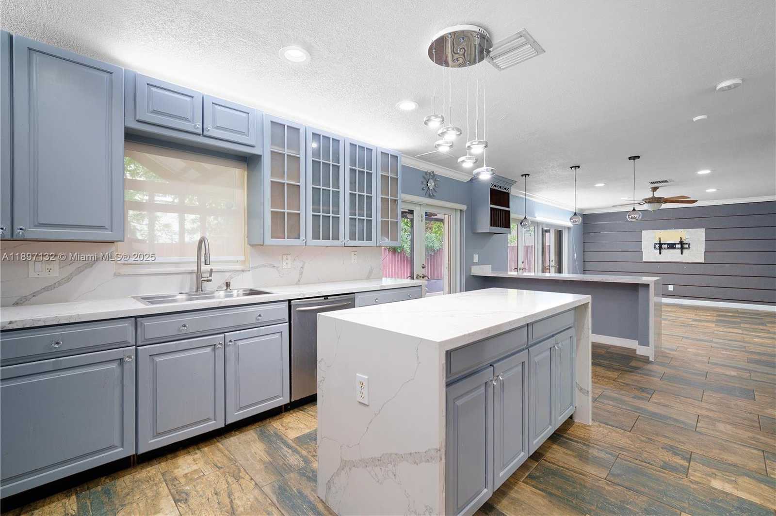 Small Image of 9701 SOUTH WEST 16TH ST, Pembroke Pines Number 11