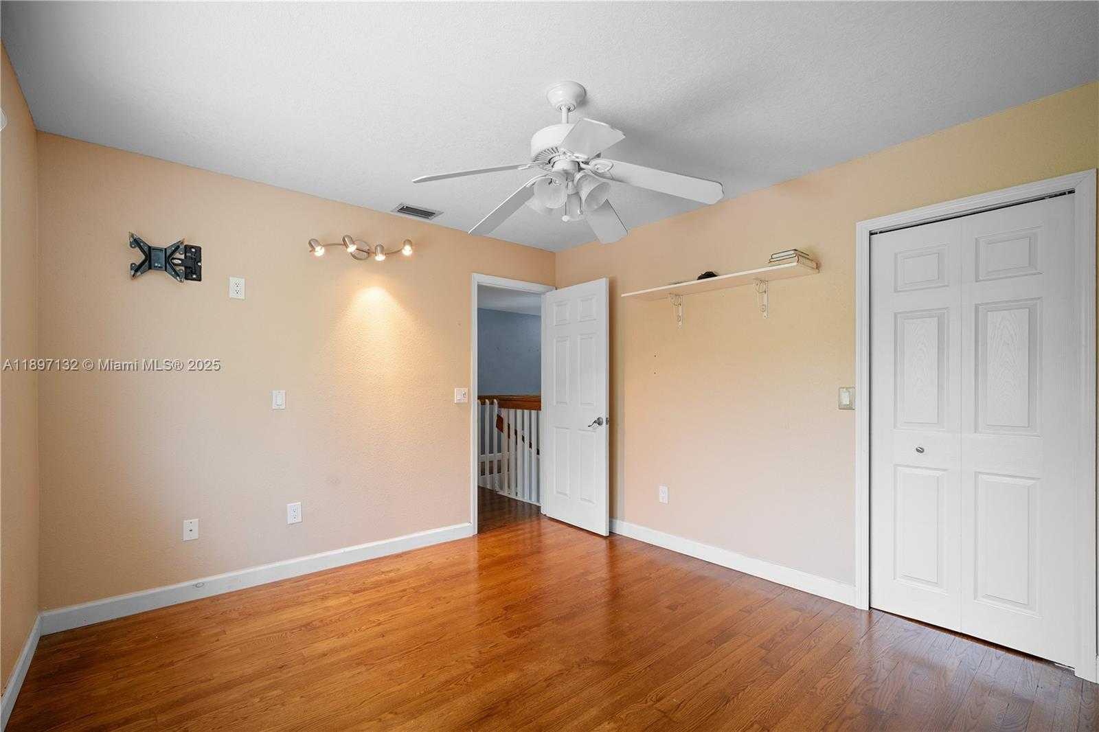 Small Image of 9701 SOUTH WEST 16TH ST, Pembroke Pines Number 31