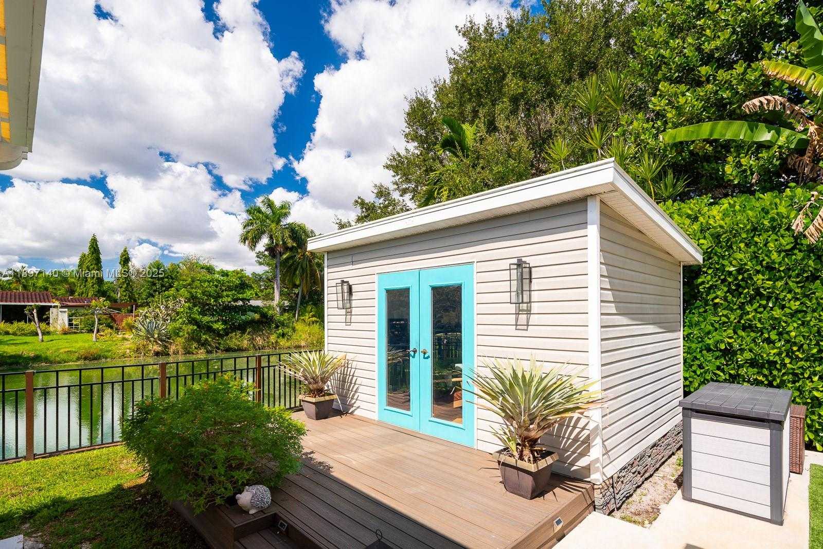 Small Image of 6380 SOUTH WEST 63RD AVE, South Miami Number 13