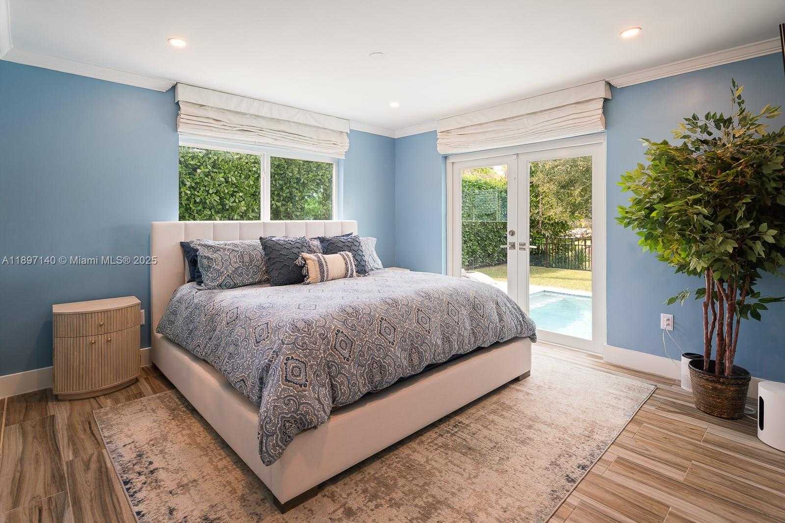 Small Image of 6380 SOUTH WEST 63RD AVE, South Miami Number 18