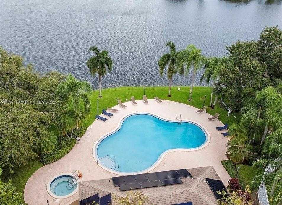 Small Image of 11976 NORTH WEST 12TH ST, Pembroke Pines Number 12