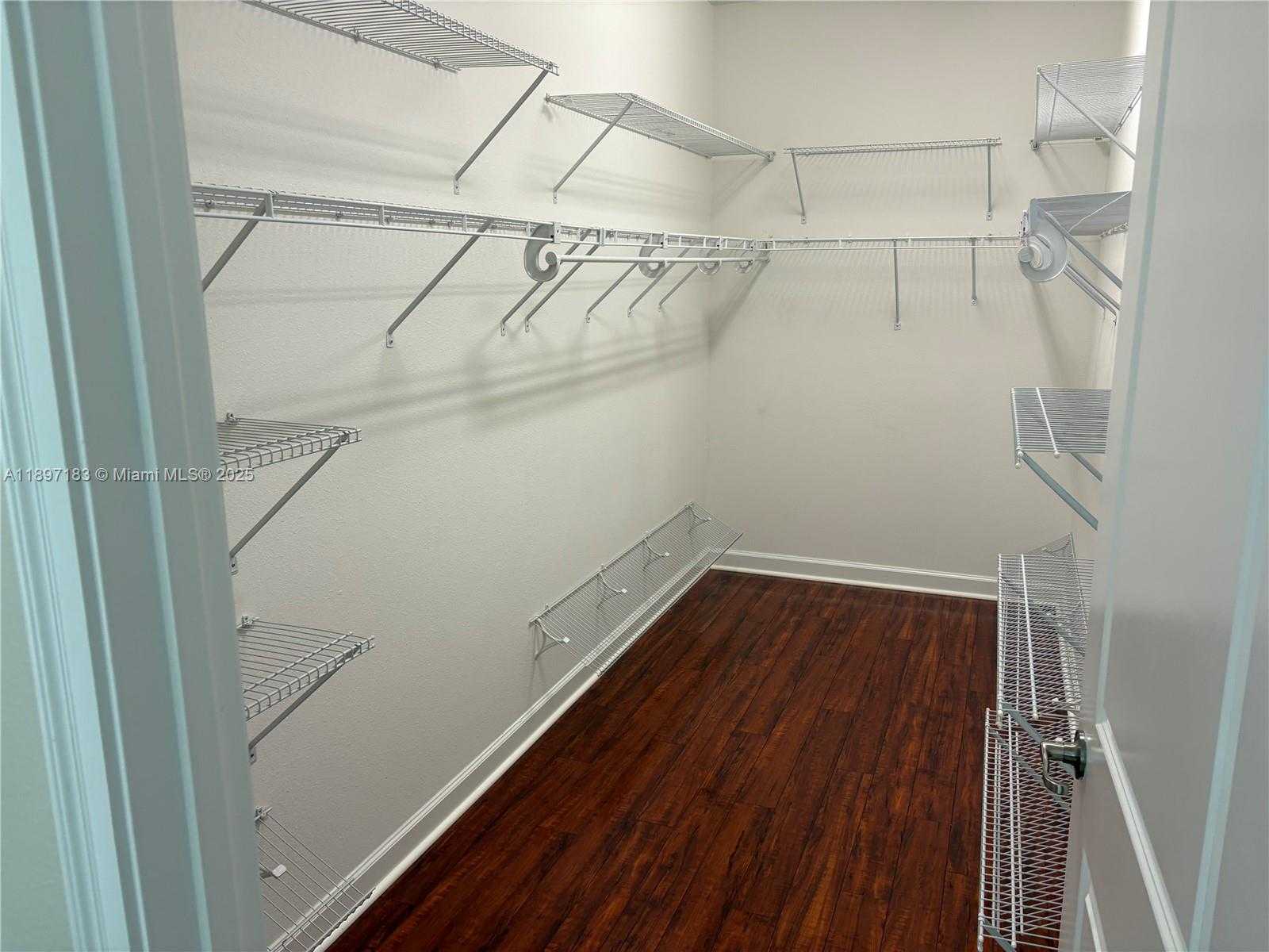 Small Image of 3074 WHITE HORSE CT, Kissimmee Number 27