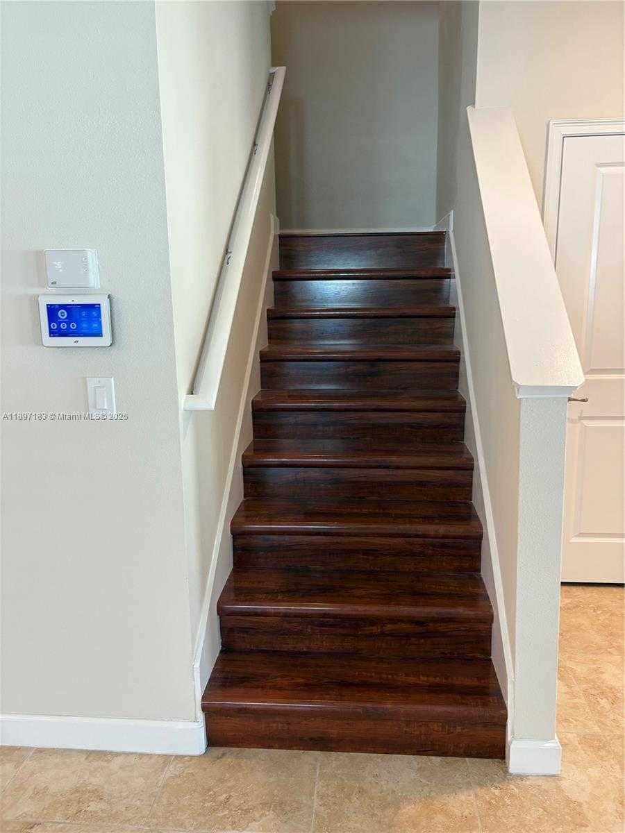 Small Image of 3074 WHITE HORSE CT, Kissimmee Number 28