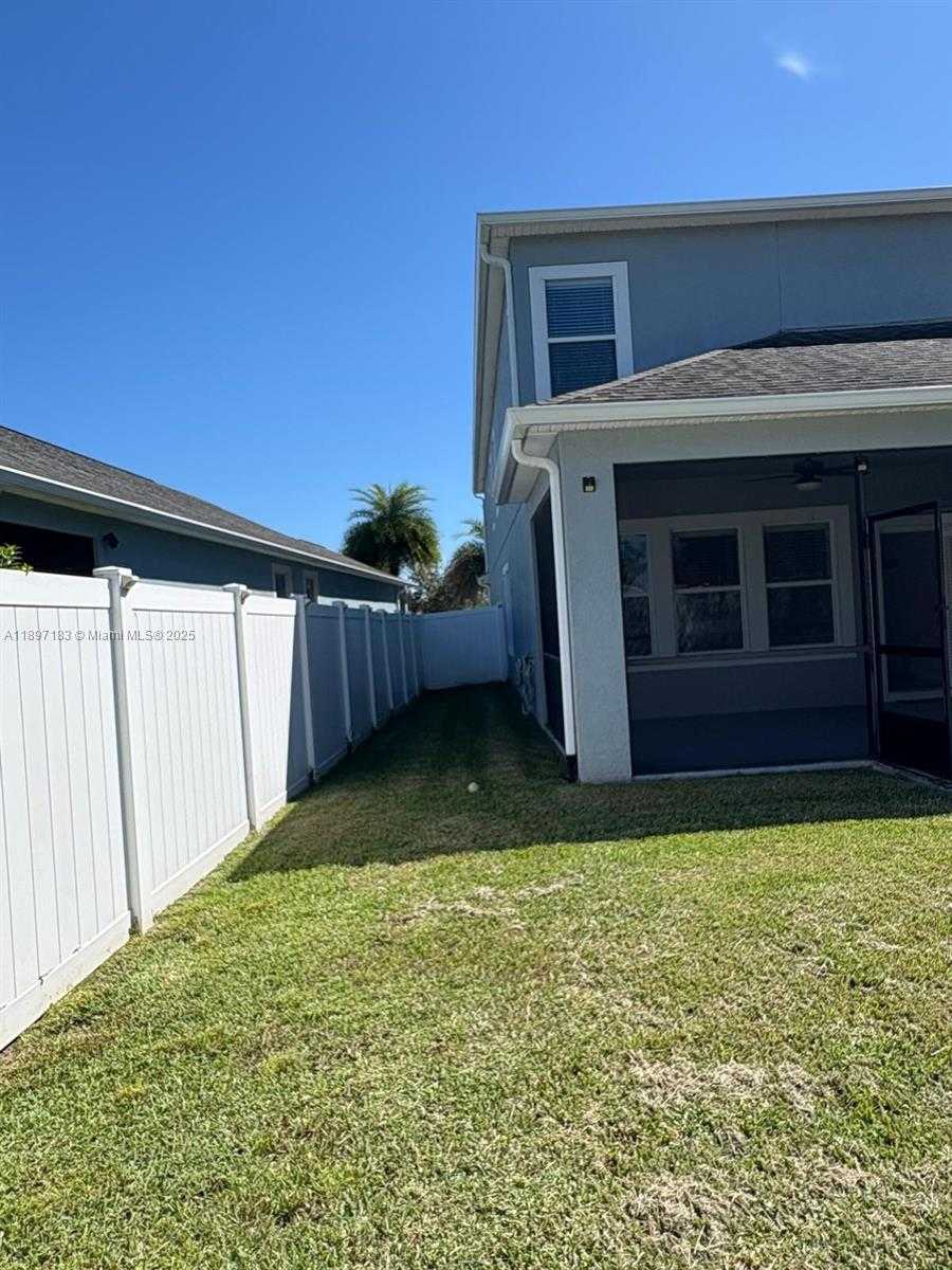 Small Image of 3074 WHITE HORSE CT, Kissimmee Number 54