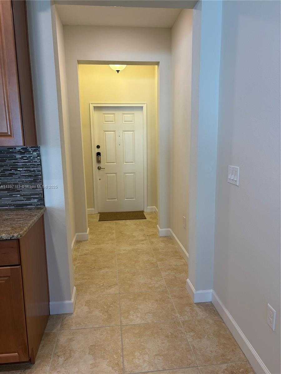 Small Image of 3074 WHITE HORSE CT, Kissimmee Number 6