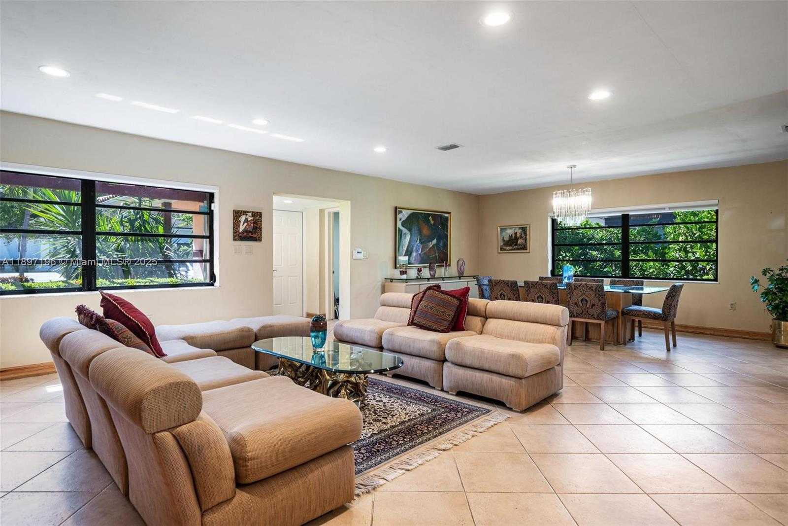 Small Image of 1855 DAYTONIA RD, Miami Beach Number 15