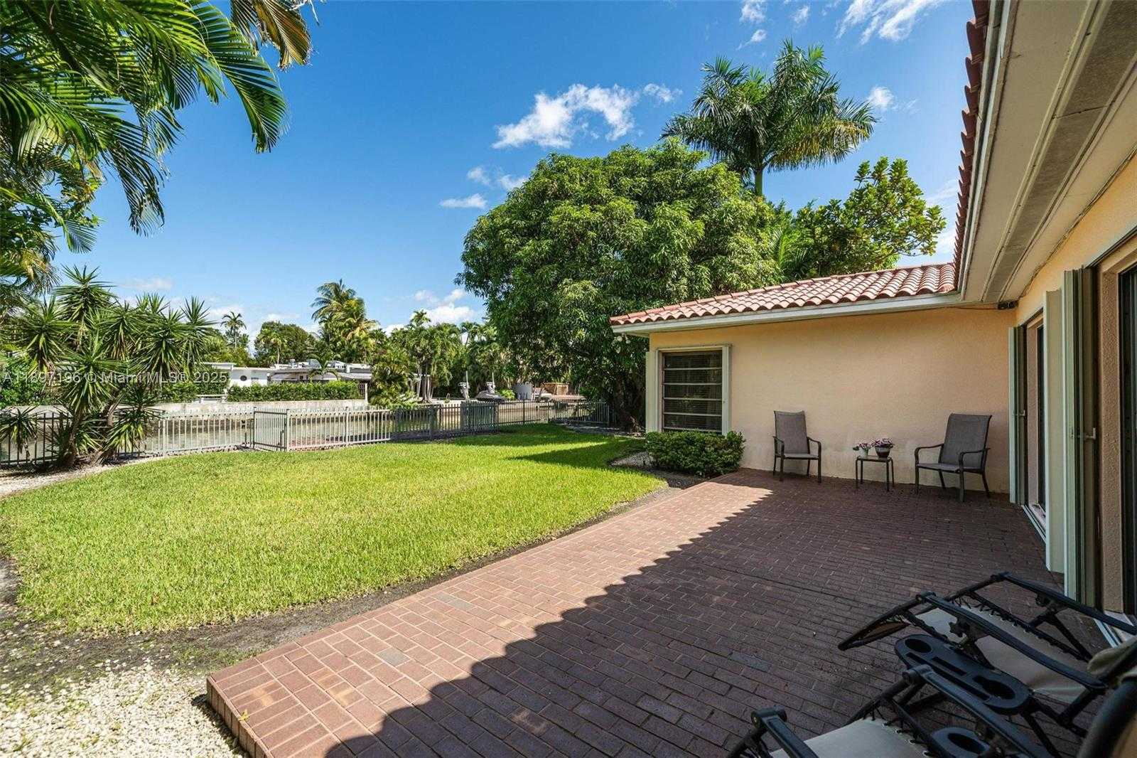 Small Image of 1855 DAYTONIA RD, Miami Beach Number 25