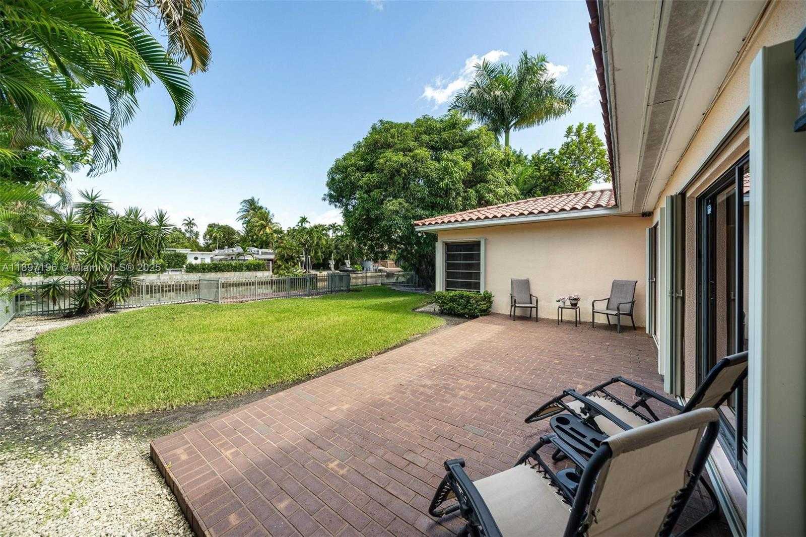 Small Image of 1855 DAYTONIA RD, Miami Beach Number 26