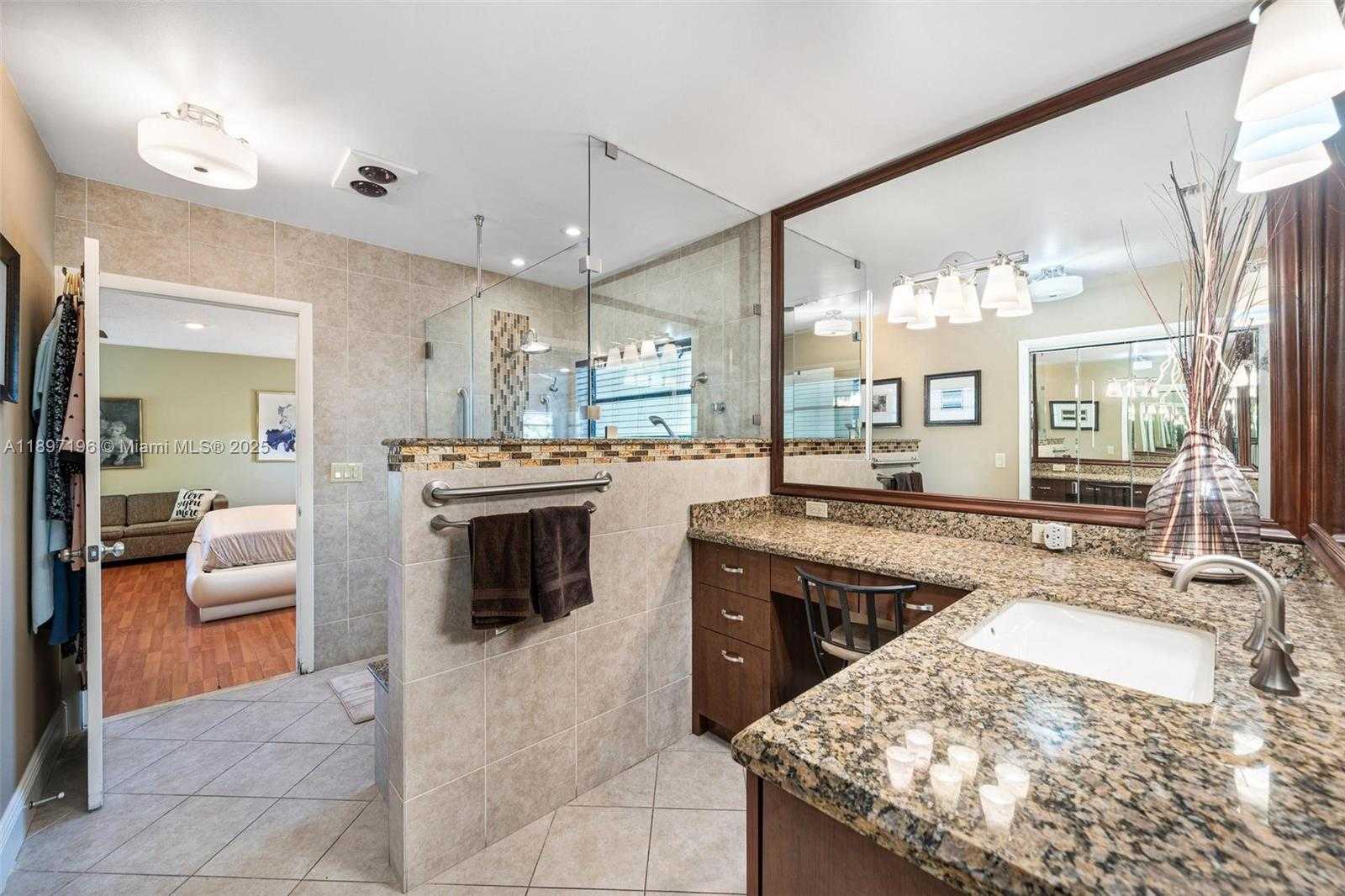 Small Image of 1855 DAYTONIA RD, Miami Beach Number 34