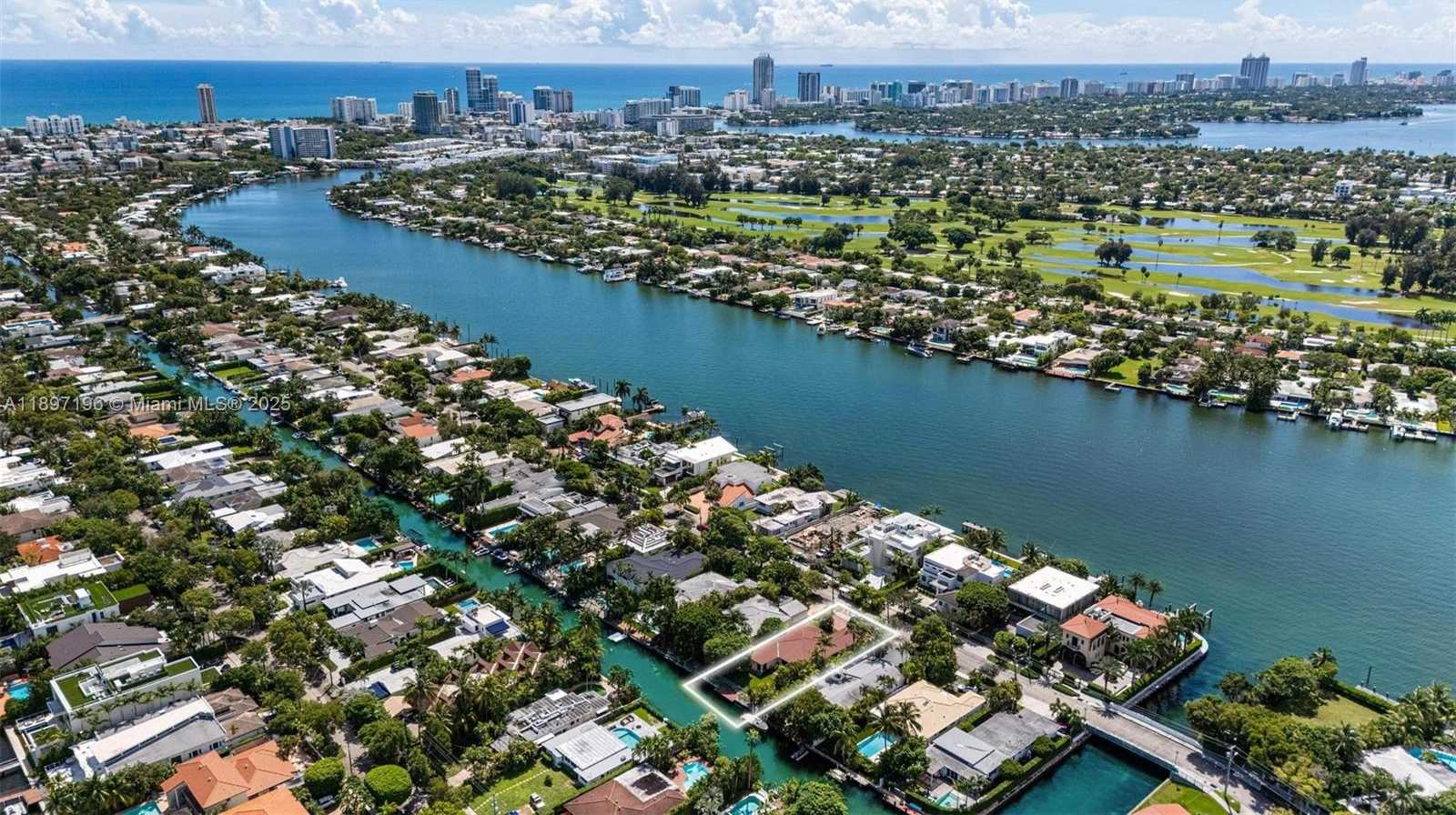 Small Image of 1855 DAYTONIA RD, Miami Beach Number 41