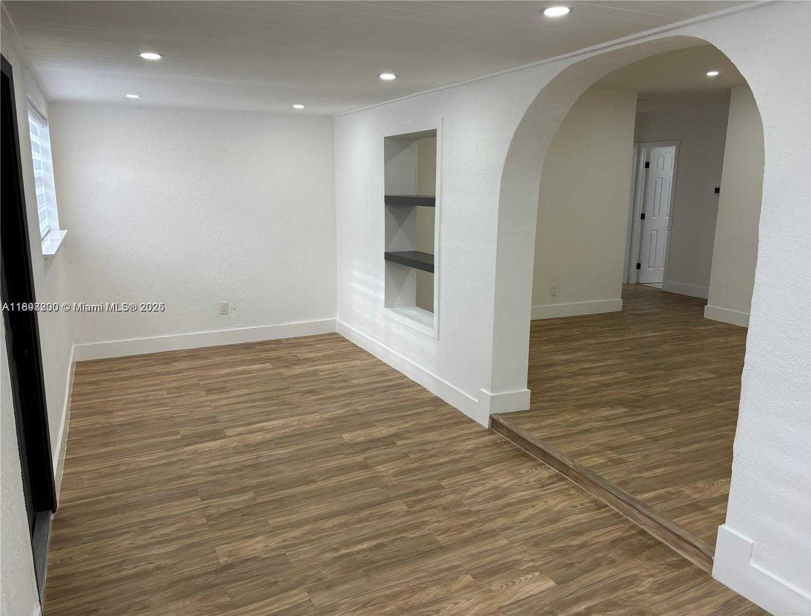 Small Image of 1421 NORTH WEST 1ST AVE, Fort Lauderdale Number 4