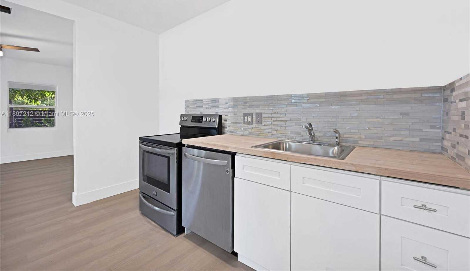 Small Image of 1127 NORTH WEST 2ND AVE, Fort Lauderdale Number 8