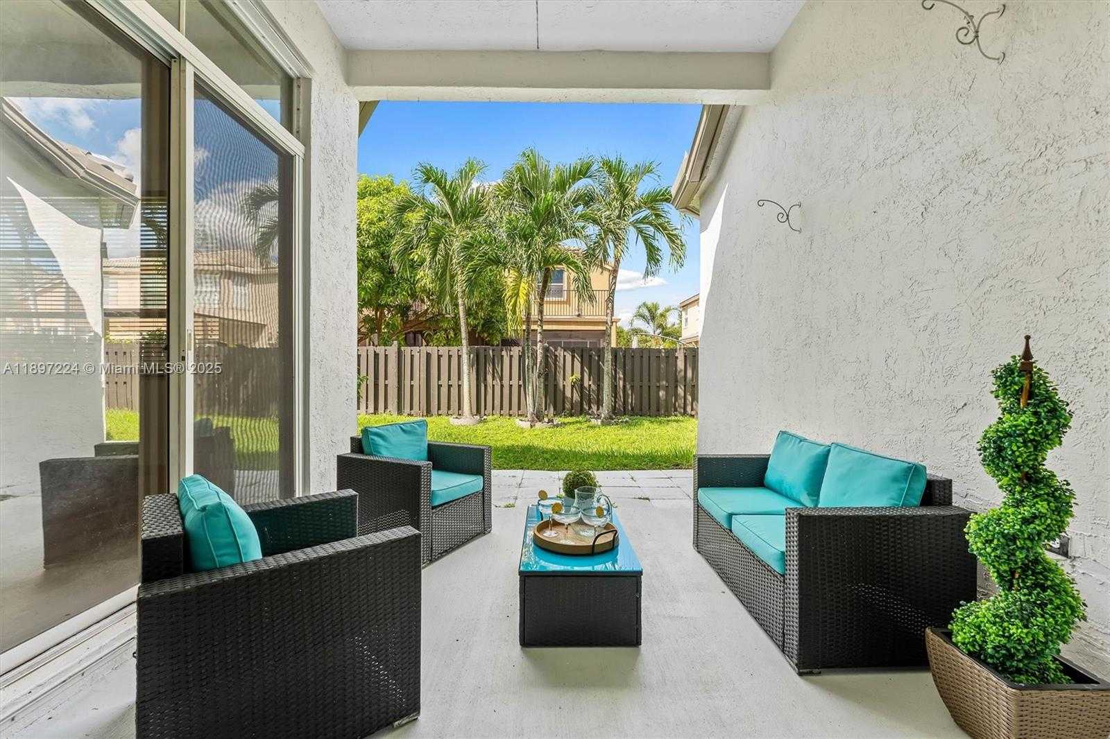 Small Image of 5060 SOUTH WEST 163RD AVE, Miramar Number 27