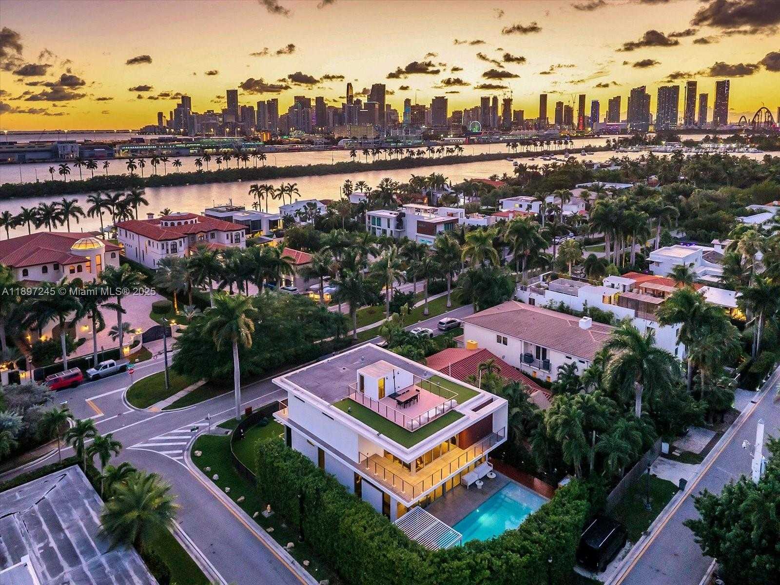 Small Image of 201 PALM AVE, Miami Beach Number 31