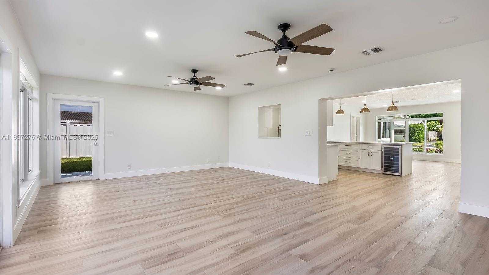 Small Image of 5713 NORTH EAST 17TH TER, Fort Lauderdale Number 20