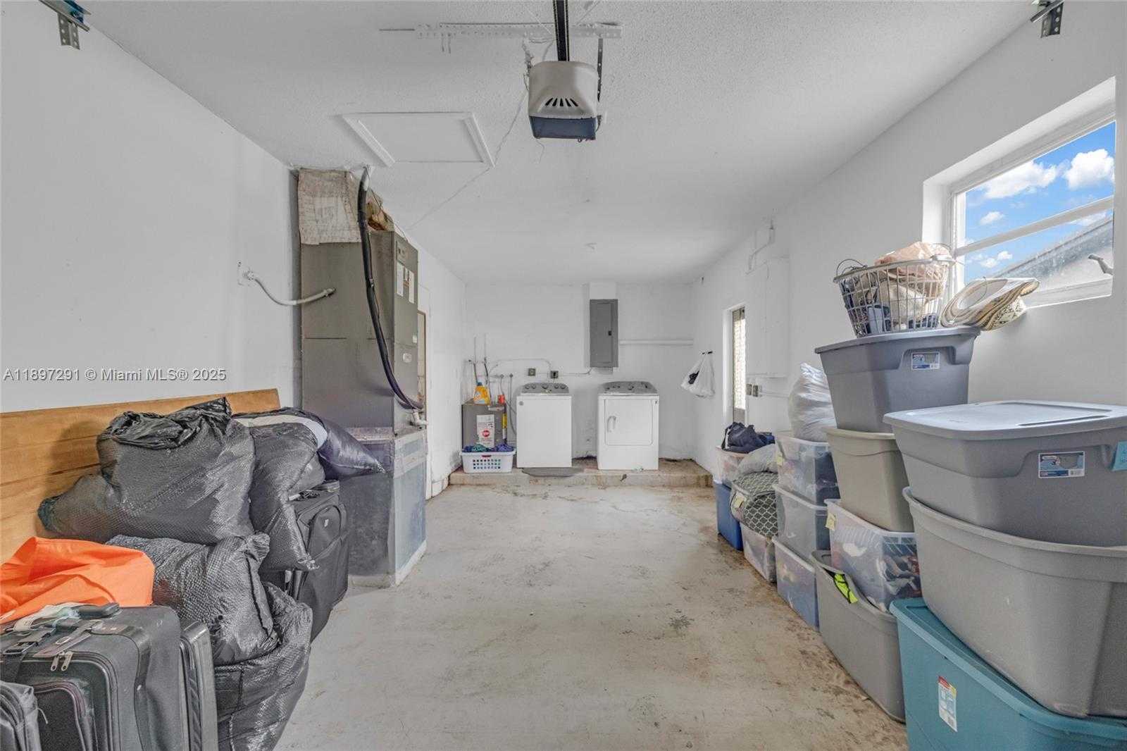 Small Image of 980 NORTH WEST 69 AVE, Margate Number 16