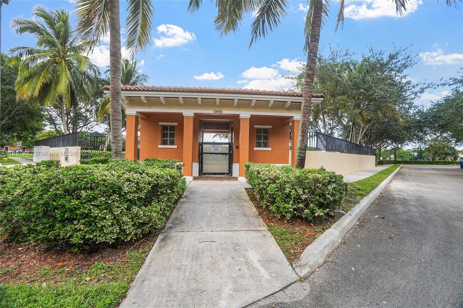 Small Image of 2308 SOUTH WEST 100TH TER, Miramar Number 33