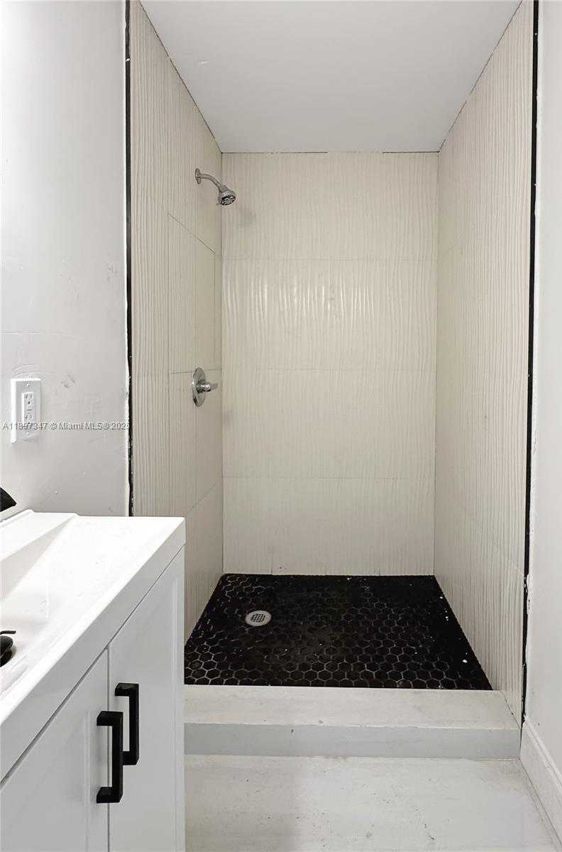 Small Image of 1449 SOUTH WEST 49TH AVE, Fort Lauderdale Number 20