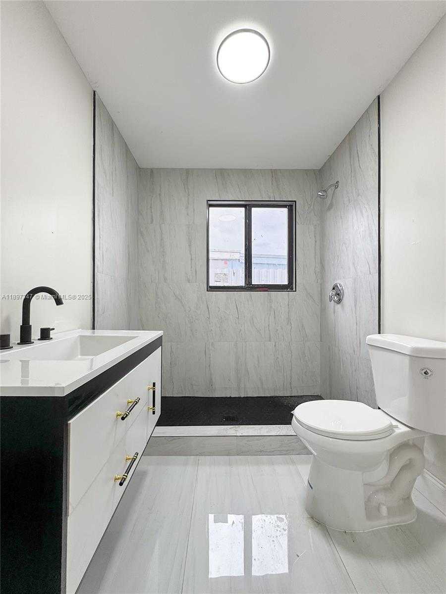 Small Image of 1449 SOUTH WEST 49TH AVE, Fort Lauderdale Number 23