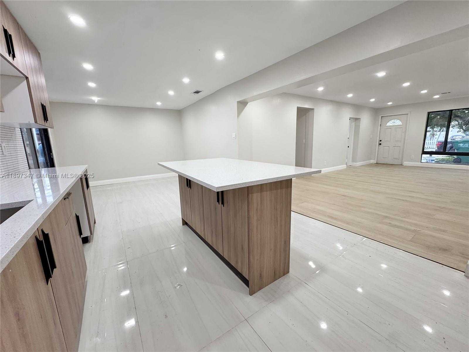 Small Image of 1449 SOUTH WEST 49TH AVE, Fort Lauderdale Number 32