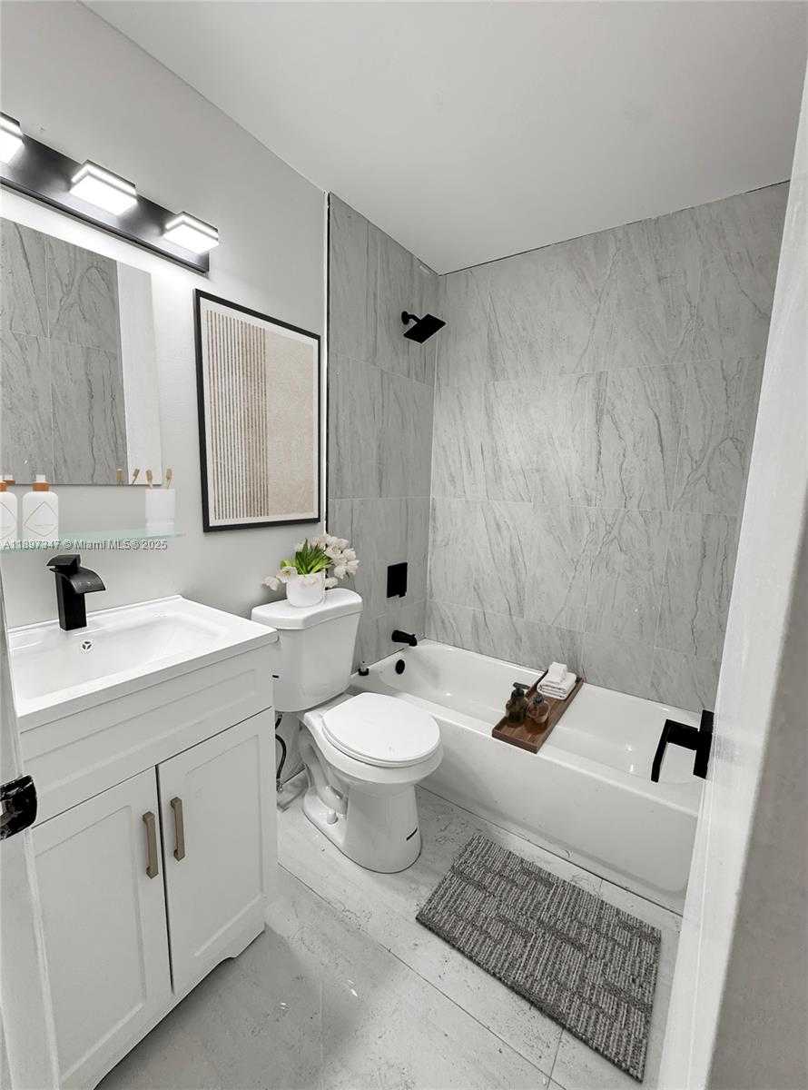 Small Image of 1449 SOUTH WEST 49TH AVE, Fort Lauderdale Number 34