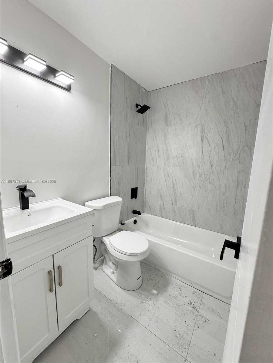 Small Image of 1449 SOUTH WEST 49TH AVE, Fort Lauderdale Number 35