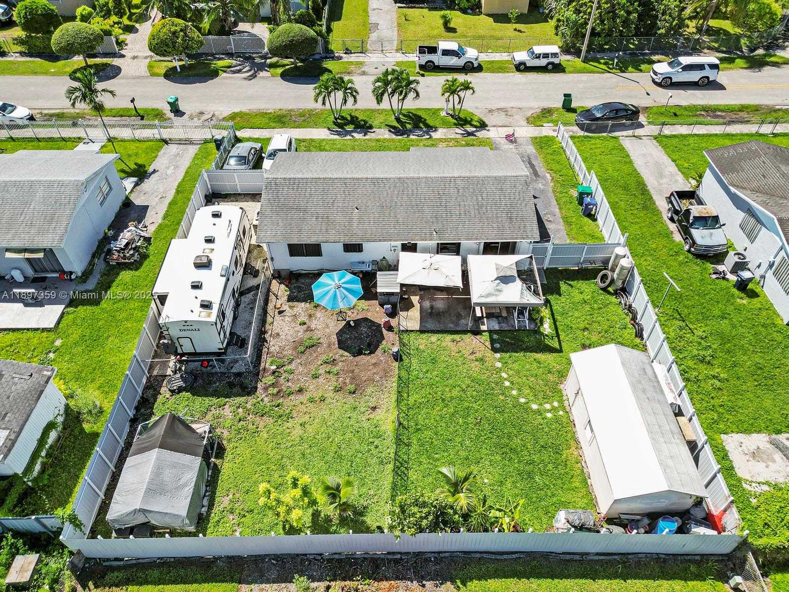 Small Image of 14501 SOUTH WEST 300TH ST, Homestead Number 15