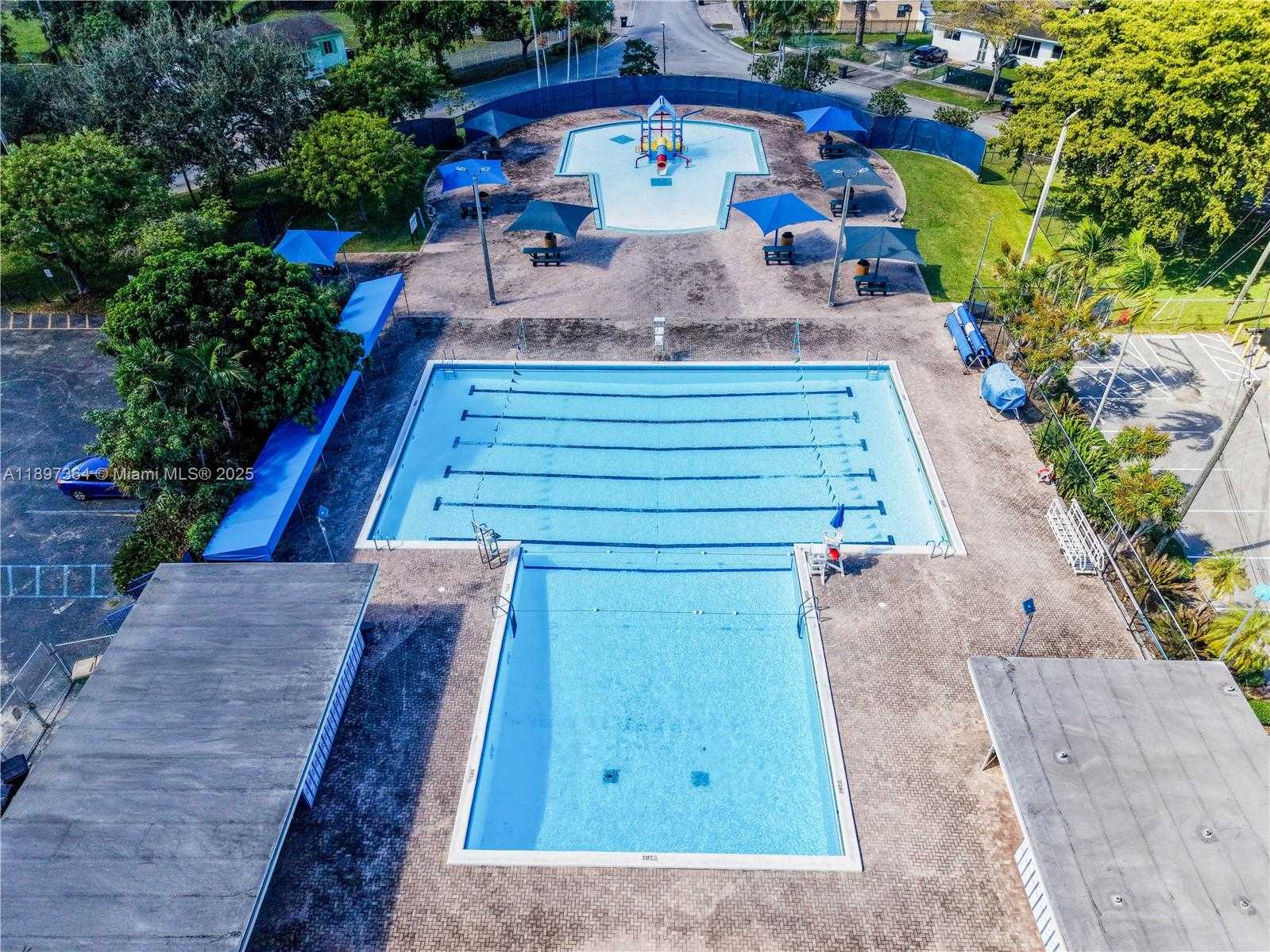 Small Image of 1140 NORTH WEST 127TH ST, North Miami Number 24