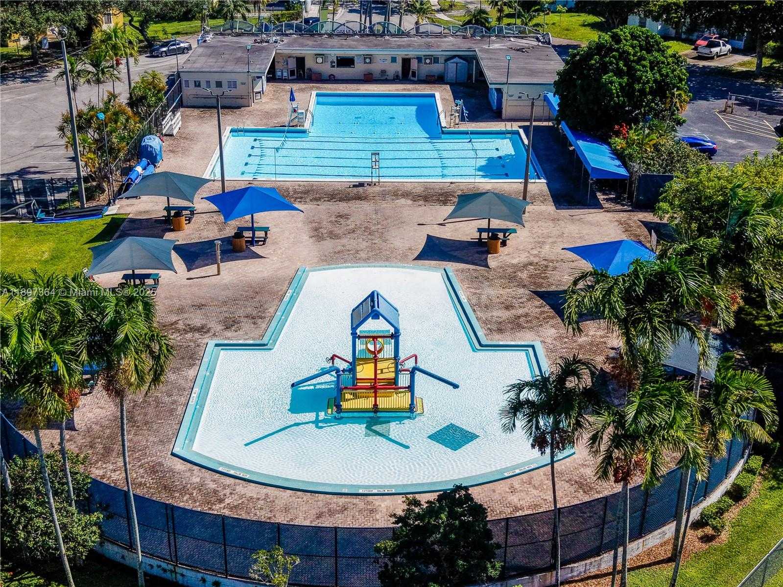 Small Image of 1140 NORTH WEST 127TH ST, North Miami Number 26