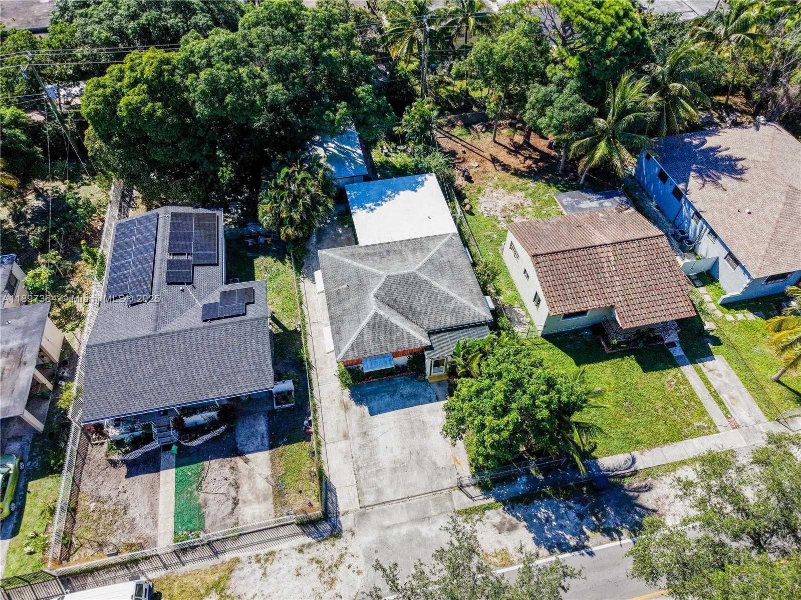 Small Image of 1140 NORTH WEST 127TH ST, North Miami Number 29